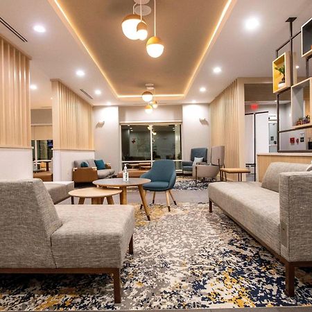Towneplace Suites By Marriott Конро Экстерьер фото